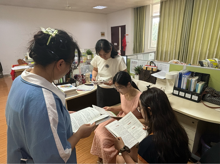 碰撞思维火花 共筑高效课堂_html_6d0d8faf.png