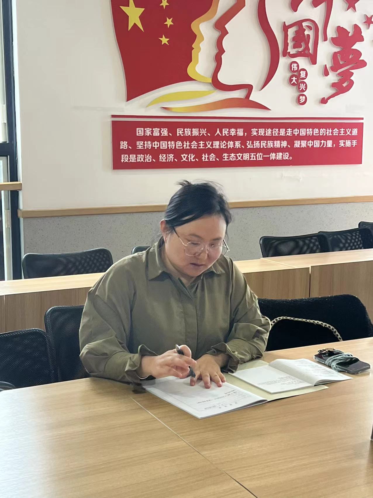 【乐活龙幼】后勤不靠后 保障冲在前 ——龙岸分园后勤例会