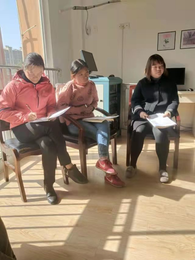 【乐活龙幼】新学伊始，课程先行 -龙潭幼儿园靖安分园开学课程审议报道