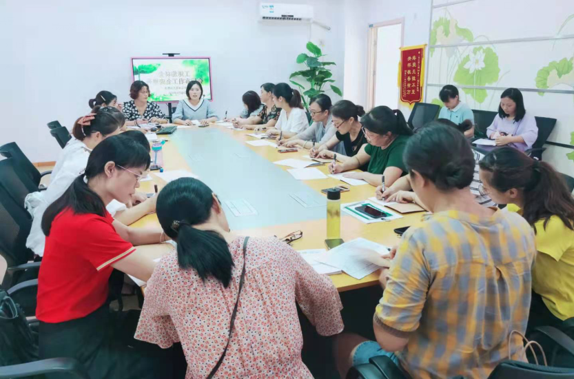 【乐活龙幼】“弘扬师风，坚守师德”——龙潭幼儿园长江分园师德师风建设系列活动
