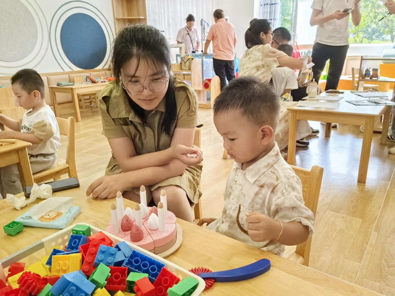 【乐活龙幼 乐享童年】甜蜜遇见，快乐启航 ——记龙潭幼儿园龙景分园新生开学一周掠影