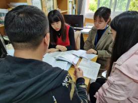 20210422邱仁六年级循环听课报道_html_144d9197.jpg