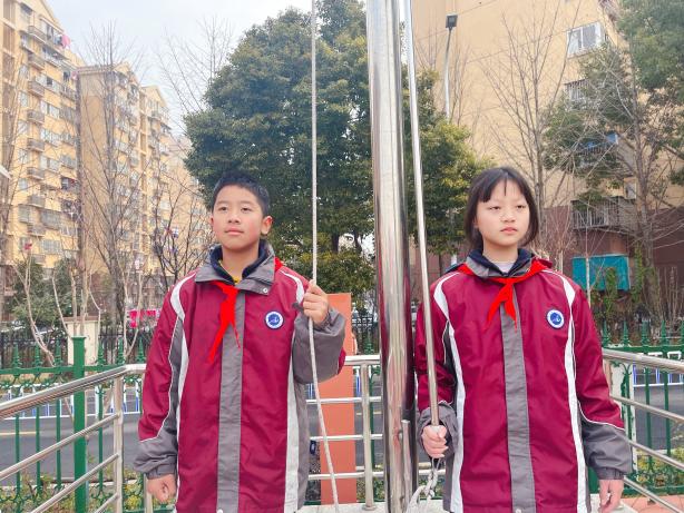 20220214扬帆再出发  一起向未来_html_105219cc.jpg