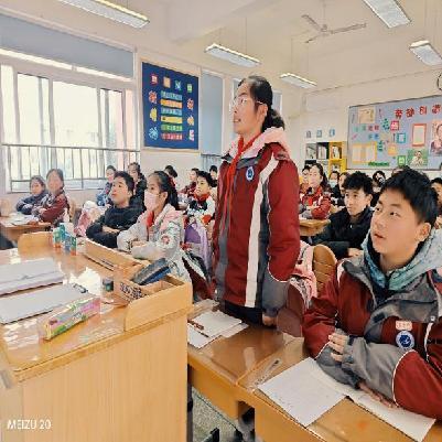 20250213蛇舞新岁启新程，校园筑梦正当时——南京市南湾营小学开学第一天_html_67593132.jpg