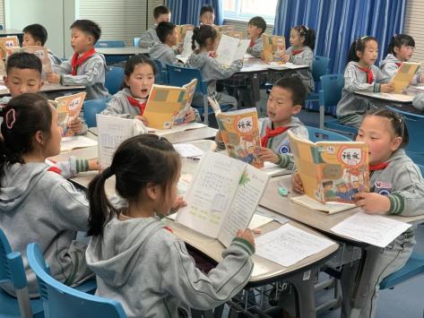 20240416语文组童学课堂报道_html_a613ac8.jpg