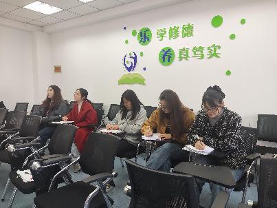 研课标，促语用—南湾营小学“童学课堂”系列研究课448期_html_m1badd0c9.jpg