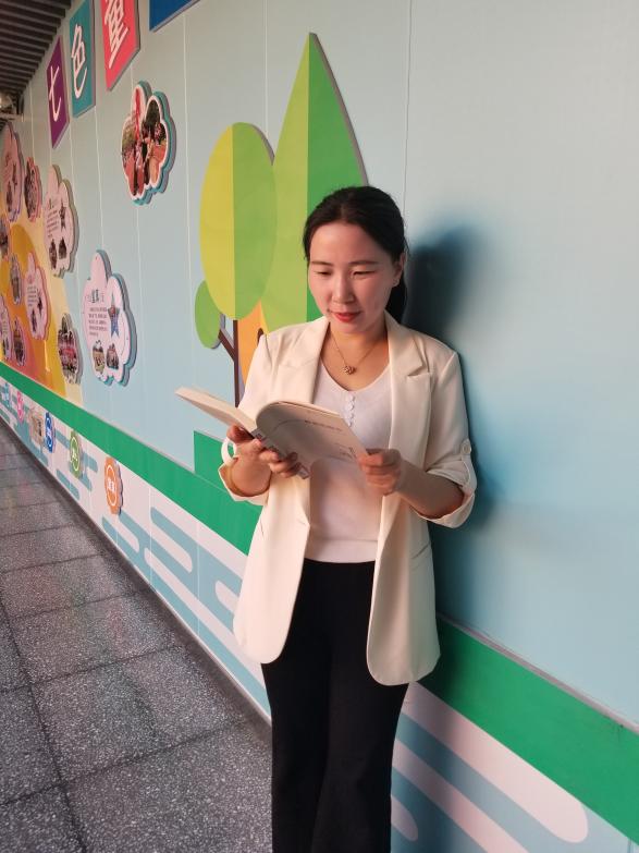 南湾营小学图书馆2022年11月好书推荐报道_html_m4c0bc0fa.jpg