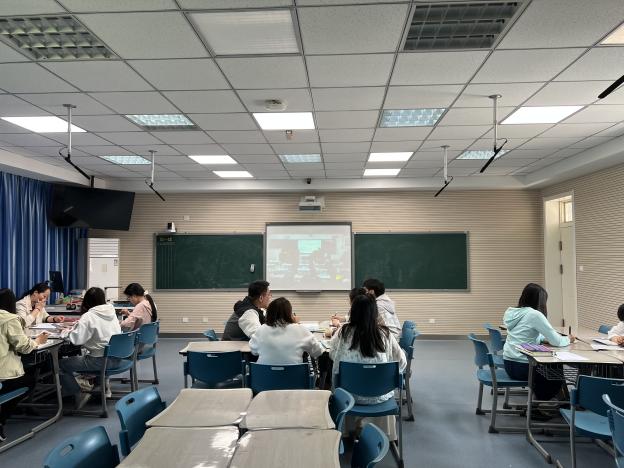 20240508数学组校本教研报道_html_1df98c8b.jpg