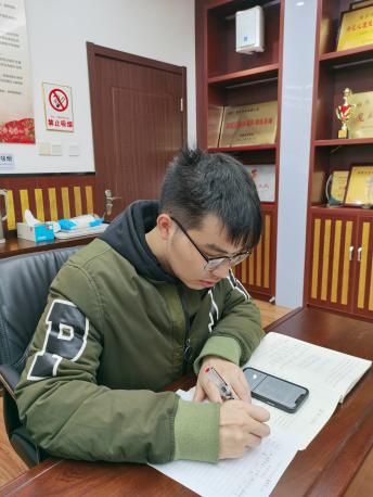 20221129语文组校本研修报道_html_7b634661.jpg