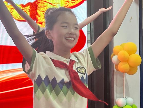 20240531六一汇演报道（李嘉靓写）_html_7738dd3e.jpg