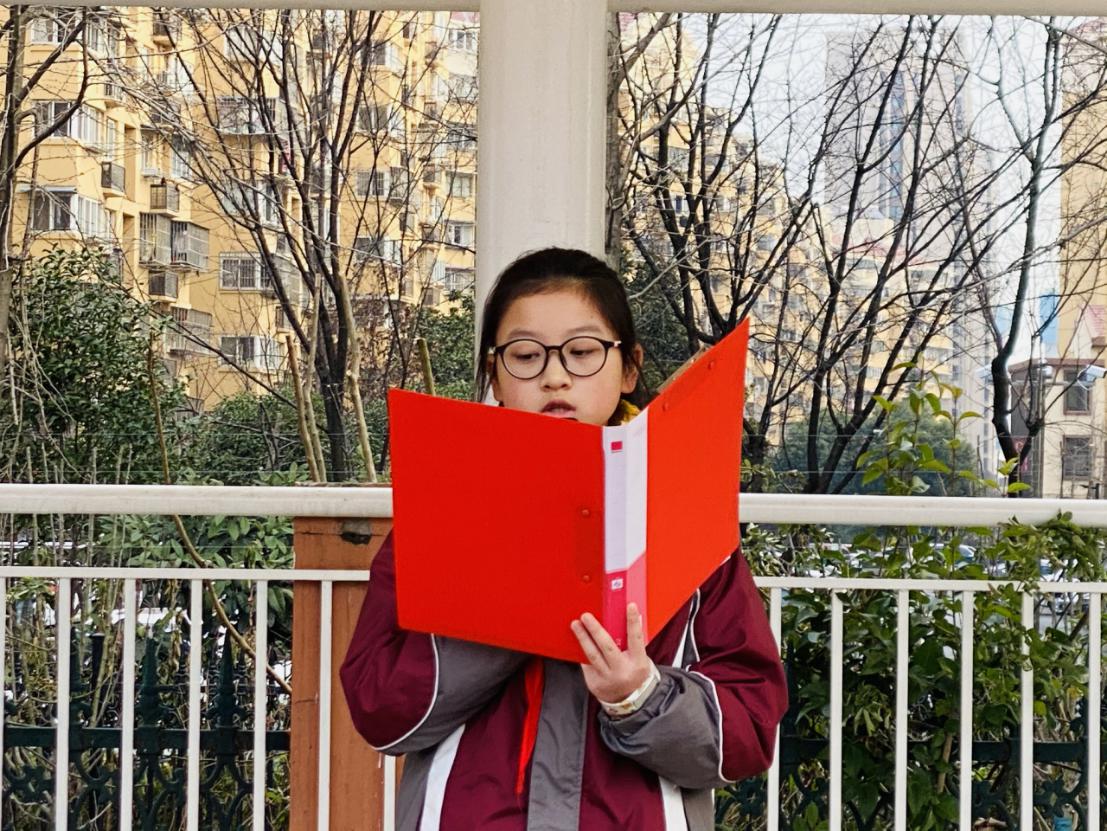 1.4-19周升旗仪式新闻稿(1)_html_18402baa.jpg