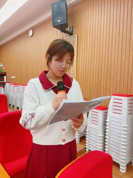 思辨阅读，点亮理性之光_html_m5996f9b0.jpg