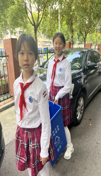 20231027“生态栖居”引领下的劳动教育主题活动（8）报道_html_7abd35f5.jpg