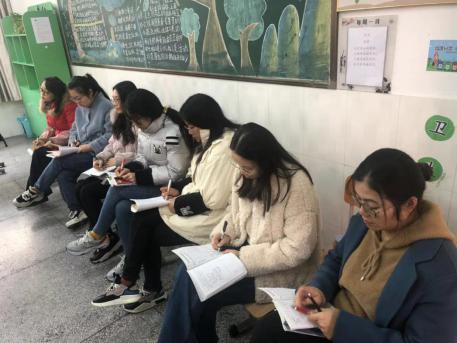 通讯报道_html_m2147fe18.jpg