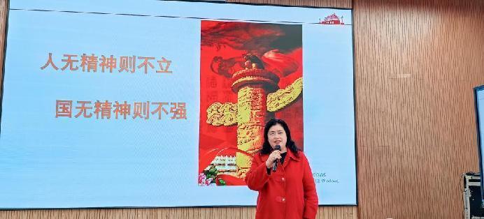 人无精神则不立 国无精神则不强_html_63920dff.jpg