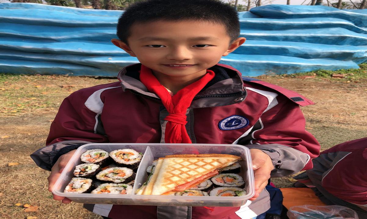 追寻深秋童话  探秘动物王国_html_2e5fe997.jpg