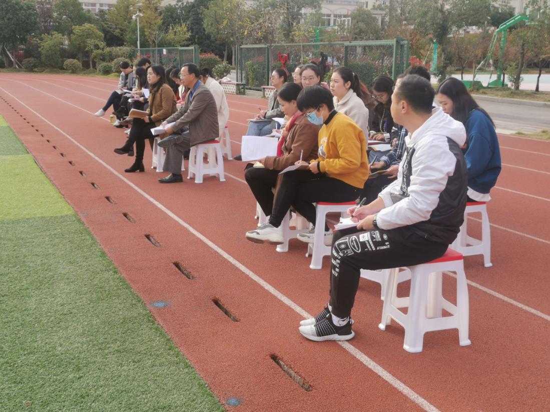 我健康，我运动--南湾营小学“童学课堂”系列研究科262期_html_6b5422b7.jpg