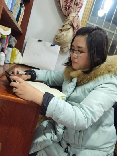 高举队旗跟党走_html_ec58d2e.jpg