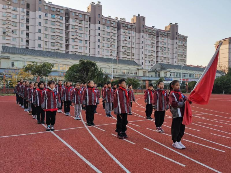 20241216升旗新闻稿_html_69f521a5.jpg