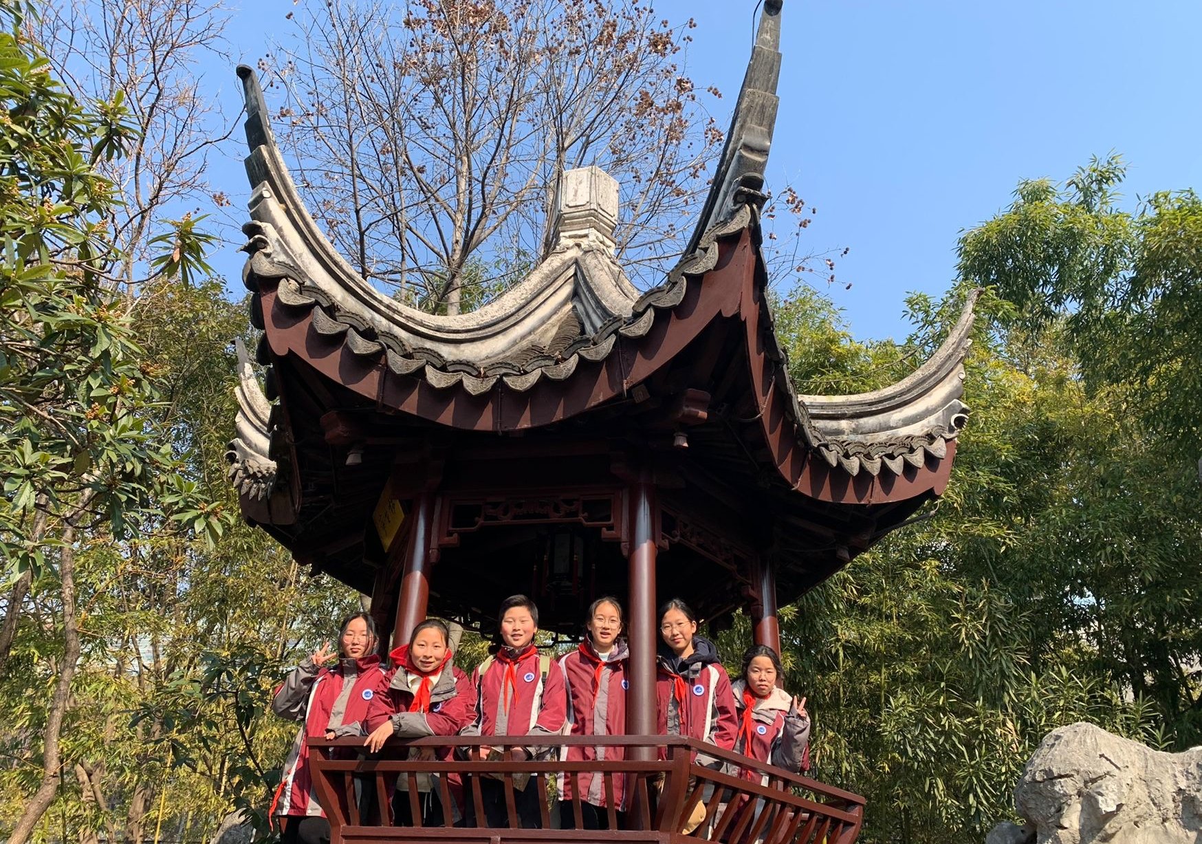 20240128南京市南湾营小学六（4）班红领巾假日小队活动通讯稿_html_m5fa91124.jpg
