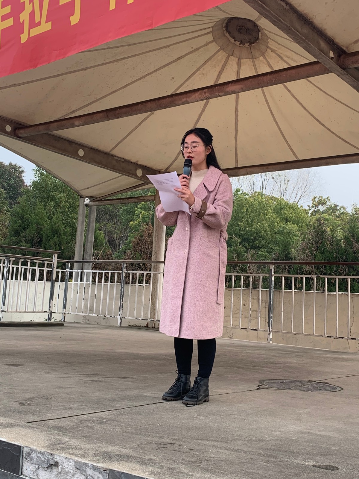 2019.12.23做时间的主人——主题升旗仪式 (3).JPG 2019.12.23做时间的主人——主题升旗仪式 (3).JPG