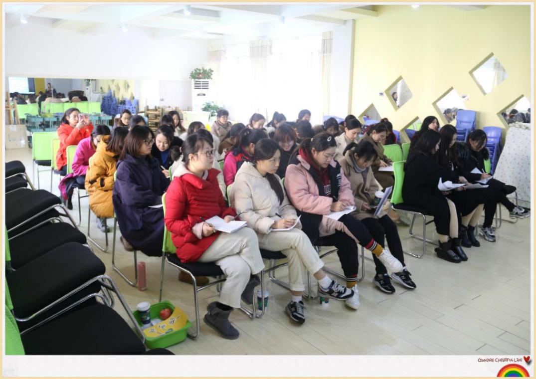 【生命迈幼.安全第一】关爱幼儿，安全护航_html_m57c632e5.jpg