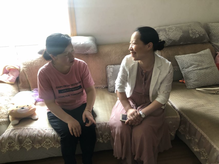 让爱在家访的路上传递_html_m23a1b896.jpg