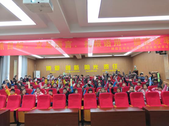 1218达人PK赛董智写_html_64e9832b.jpg