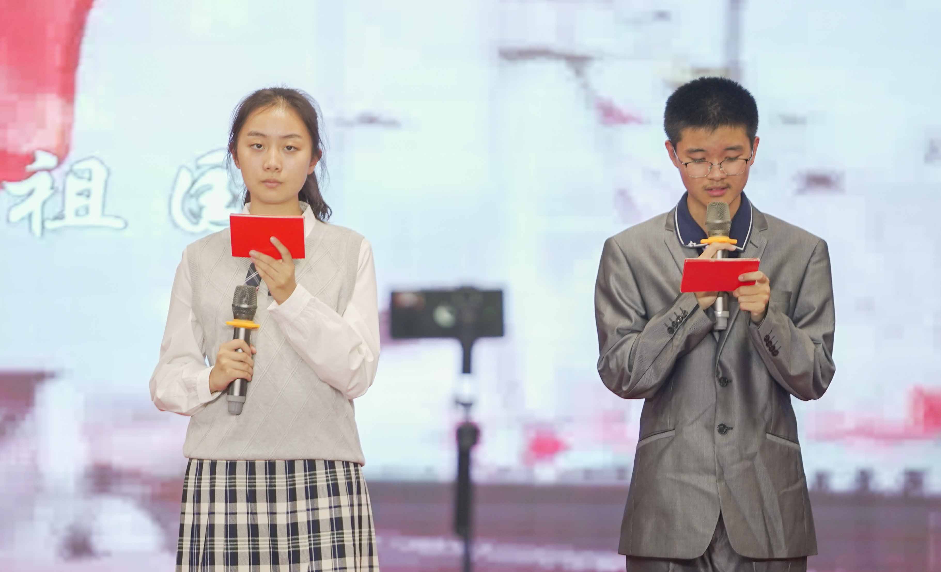 【臻美金龙·国庆汇演】青春礼赞盛世，同心共贺华诞——金中仙林（龙潭校区）举行2025年国庆主题展演活动