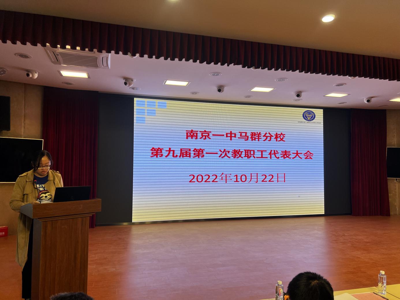 奋进新征程_html_m7d96118a.jpg