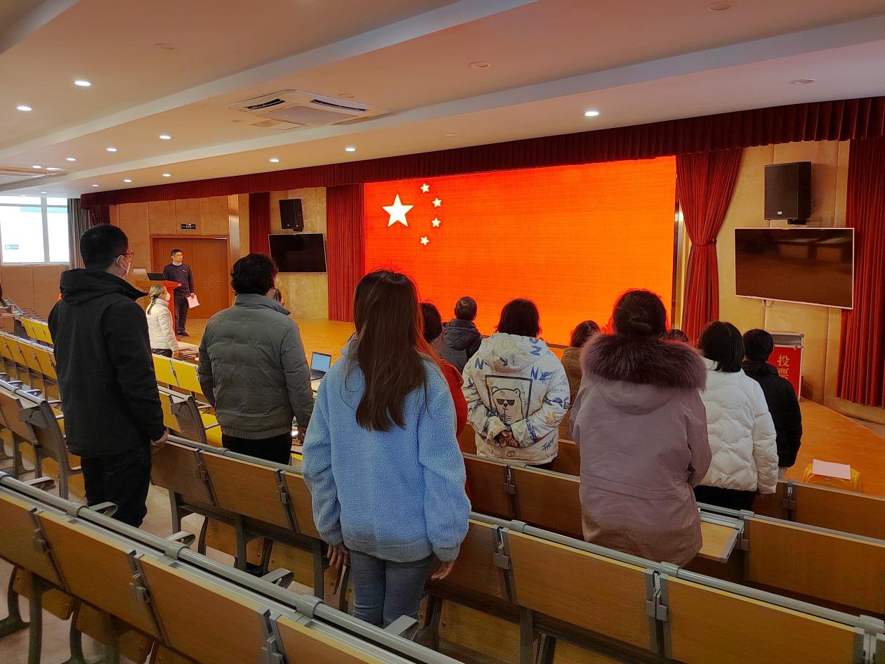 【求真党建】砥砺奋进守初心 笃行不怠创新局——南京市第一中学马群分校党总支部换届选举大会顺利召开_html_5af771e1.jpg