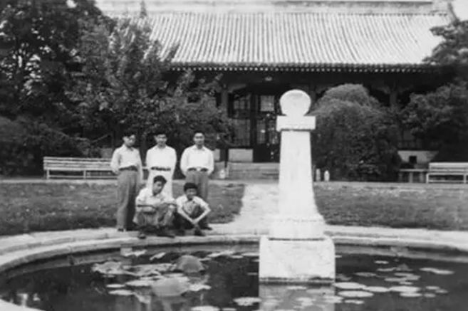 红领巾学先锋第3期_html_m499741e3.jpg