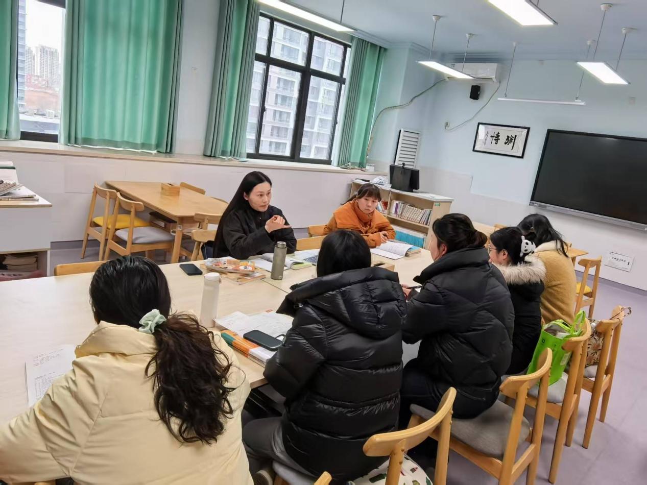 20250218乘 “适性赋能” 东风  启课程纲要新篇_html_57b5a746.jpg