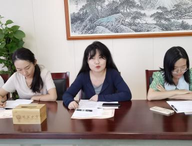 教研组会议新闻稿（照片）_html_13e23221.jpg