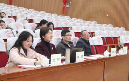 【知行晓庄】陶土润童年，春泥伴知行 ——栖霞区小学美术主题《发现肌理美》大单元课程暨《生活教育理论下陶艺课程建构与实施研究》展示活动