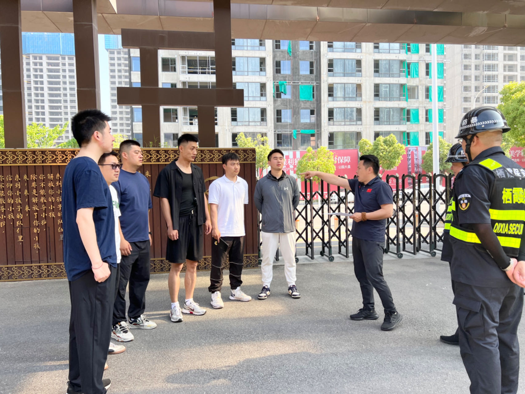 【知行晓庄】筑牢校园安全屏障 共护师生平安——南京市晓庄小学防暴恐应急演练报道