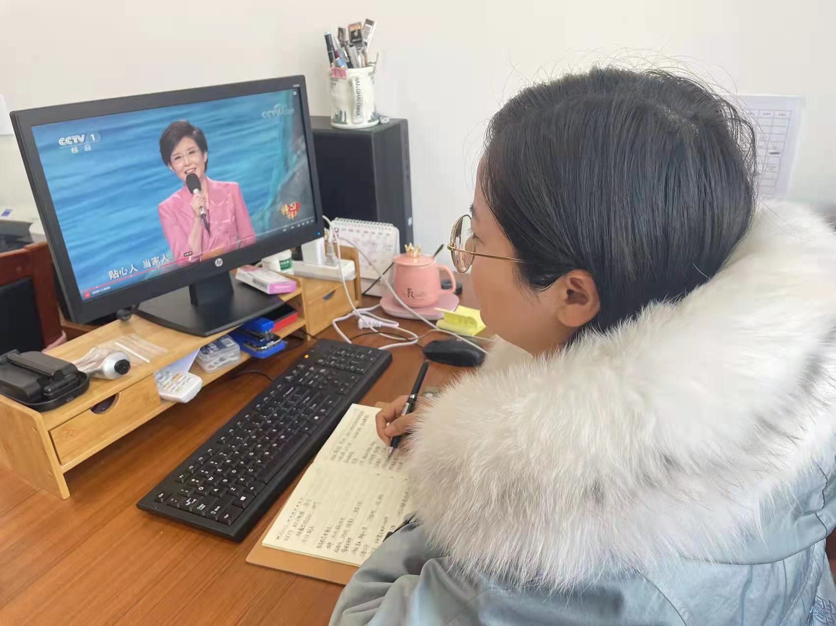 榜样6学习新闻_html_d6bb8f1.jpg