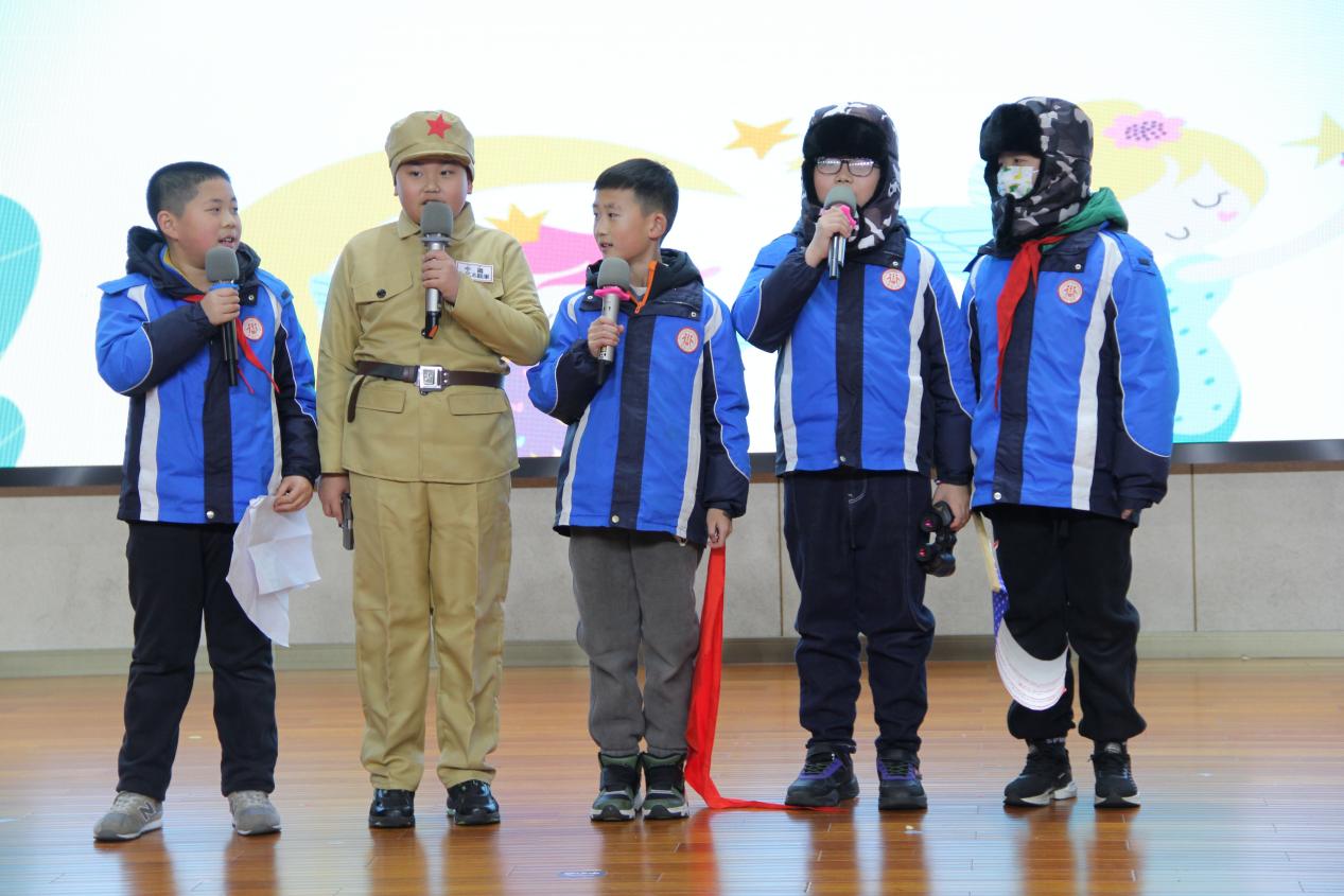 20240108-1篇品语言之精华  演故事之魅力_html_3bc23888.jpg