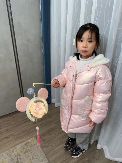 团团圆圆欢欢喜喜过元宵 二5班（3）_html_34c9aa2b.jpg