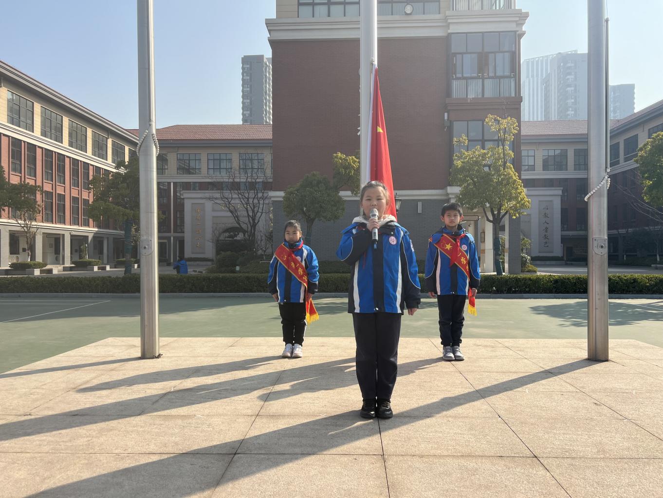 第三周新闻稿_html_6cbddf4c.jpg