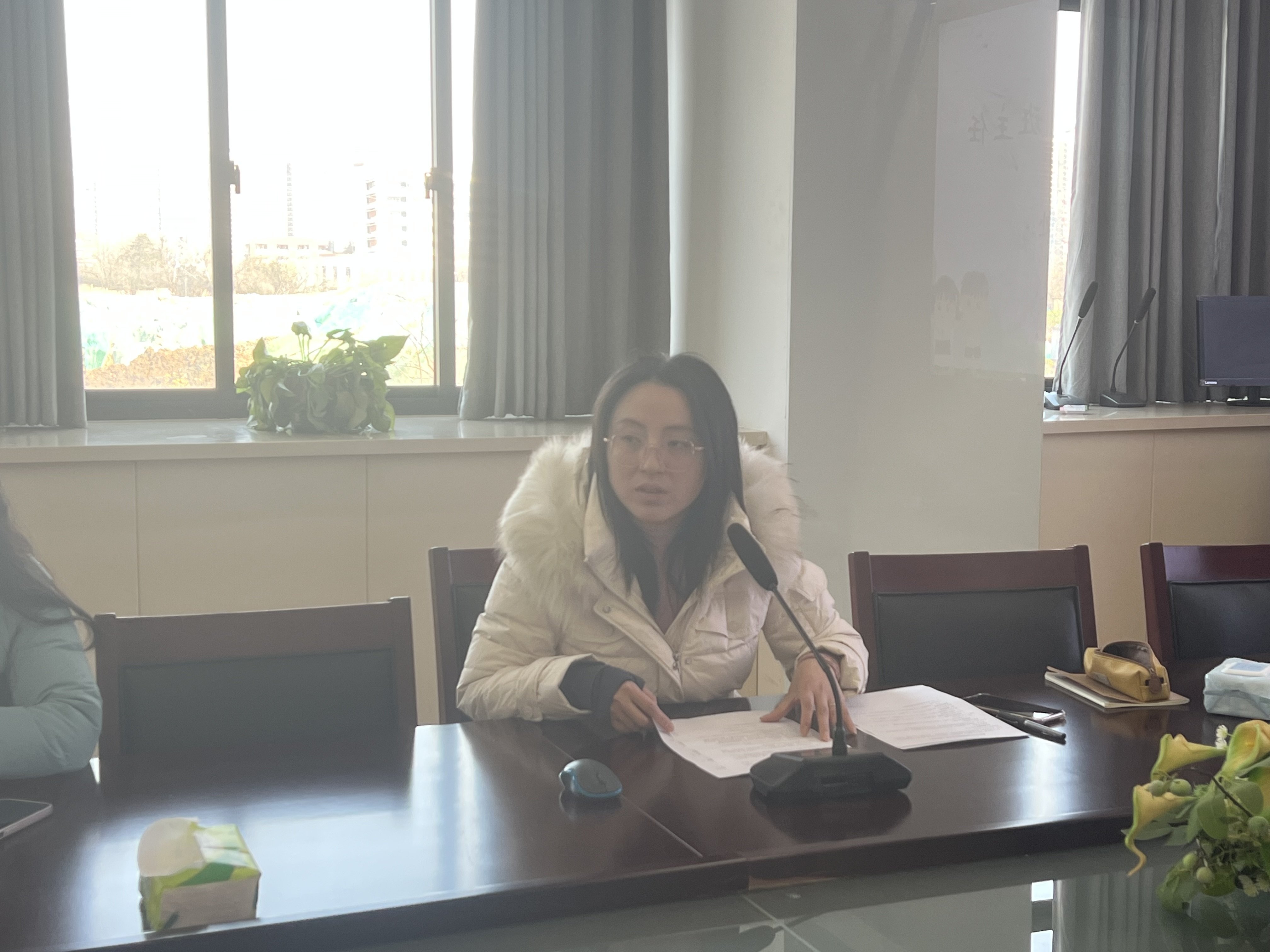 有爱有智慧 做幸福班主任——班主任例会_html_2ebc273f.jpg
