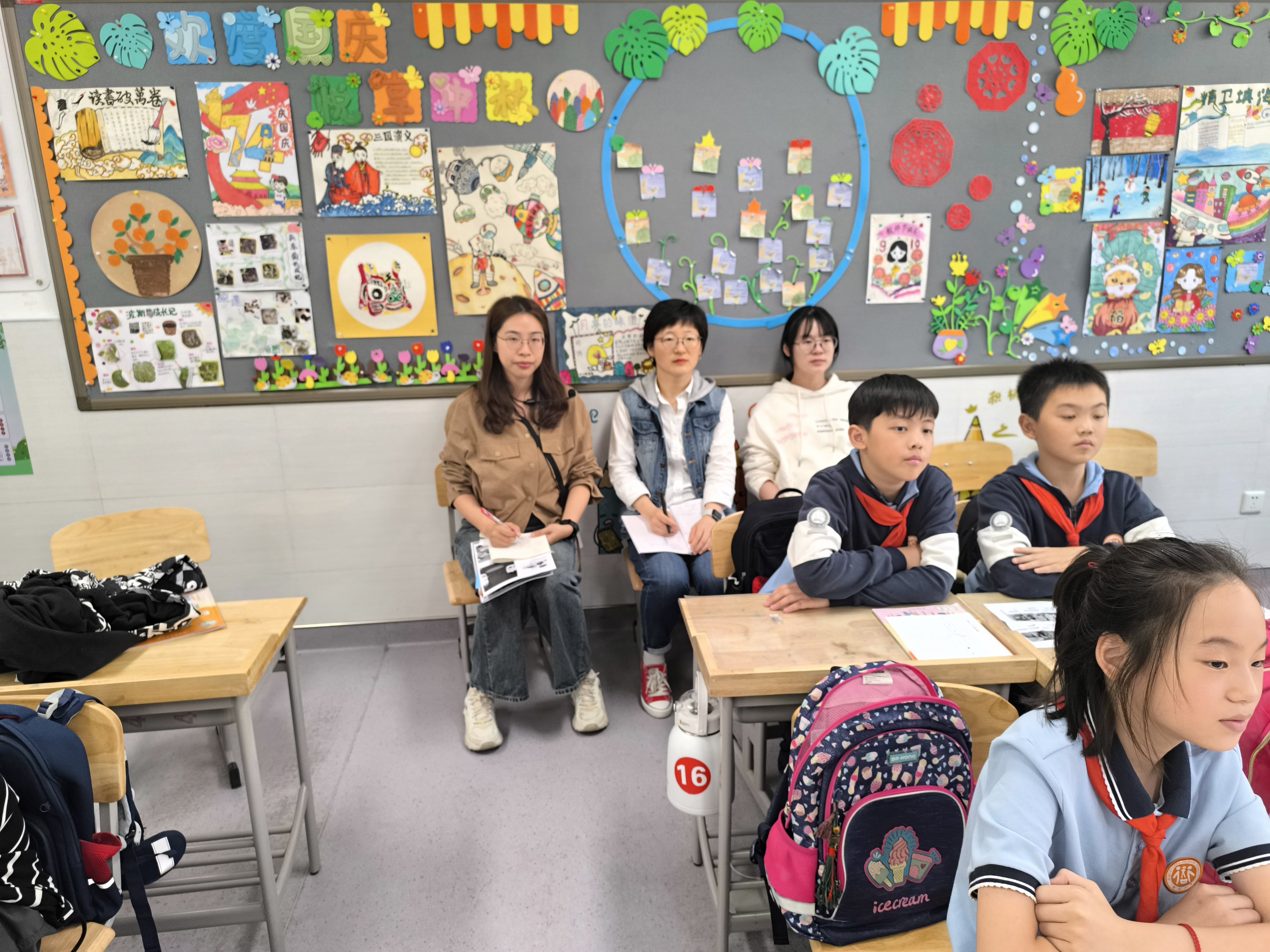 活动报道：立足目标研复习 跟进打磨促提升(1)_html_m71be39a4.jpg