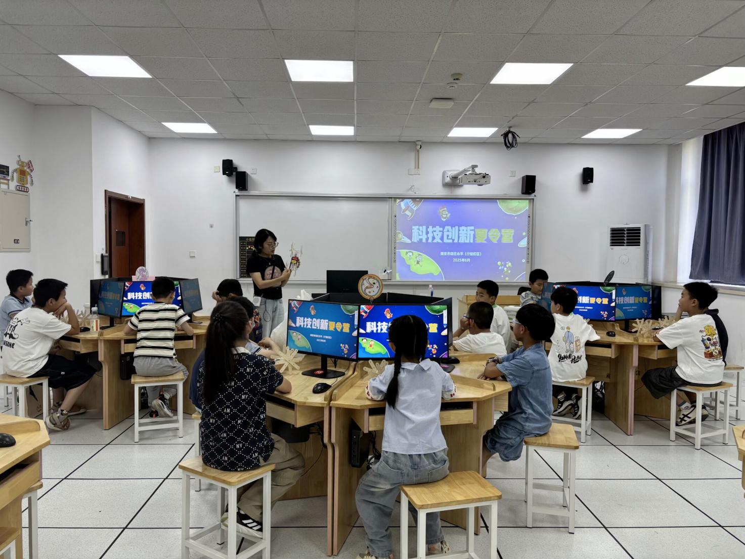 【知行晓庄】筑梦科技，智创未来——记南京市晓庄小学（行知校区）科技创新夏令营活动