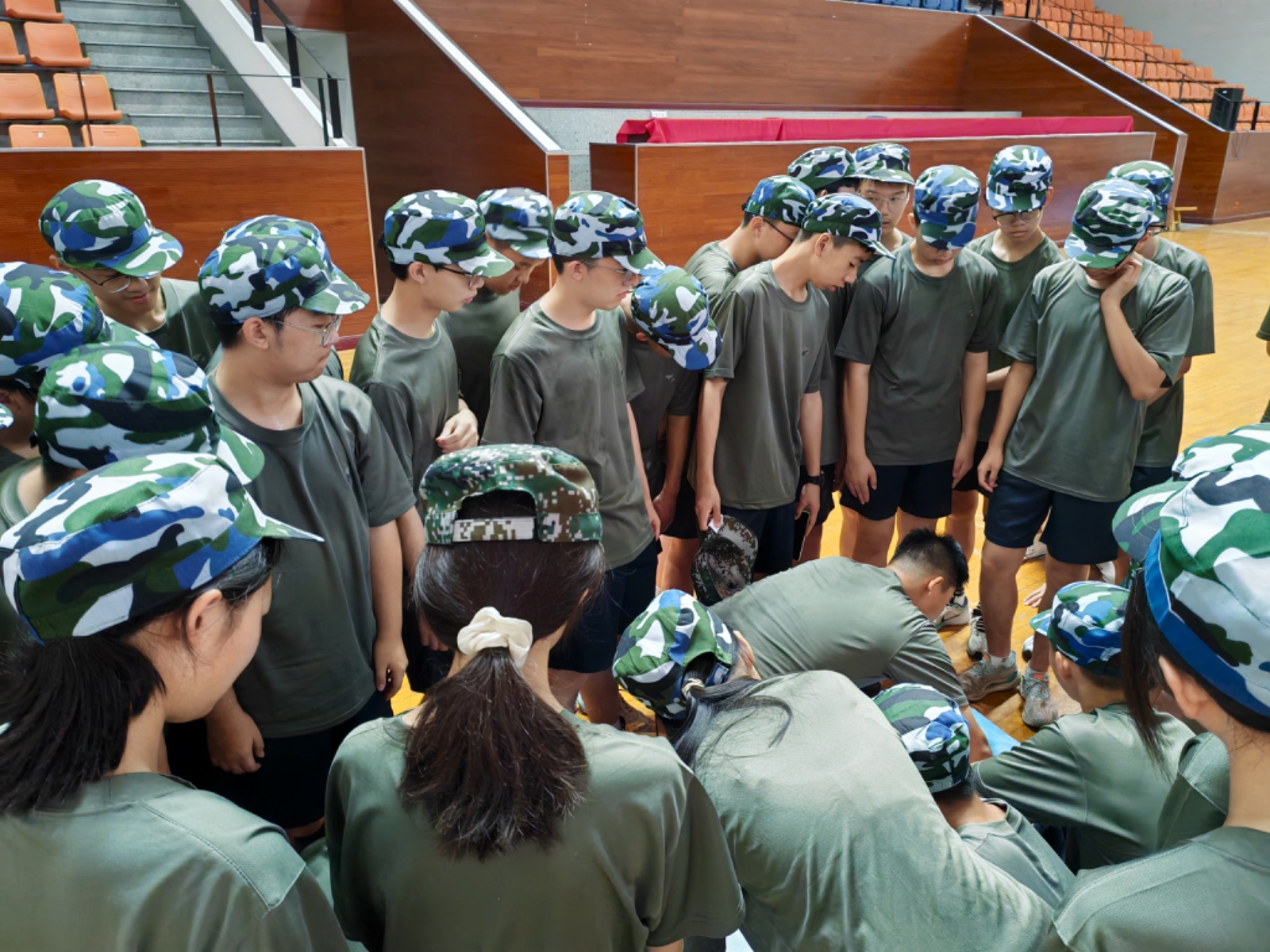 图10.jpeg 图10.jpeg