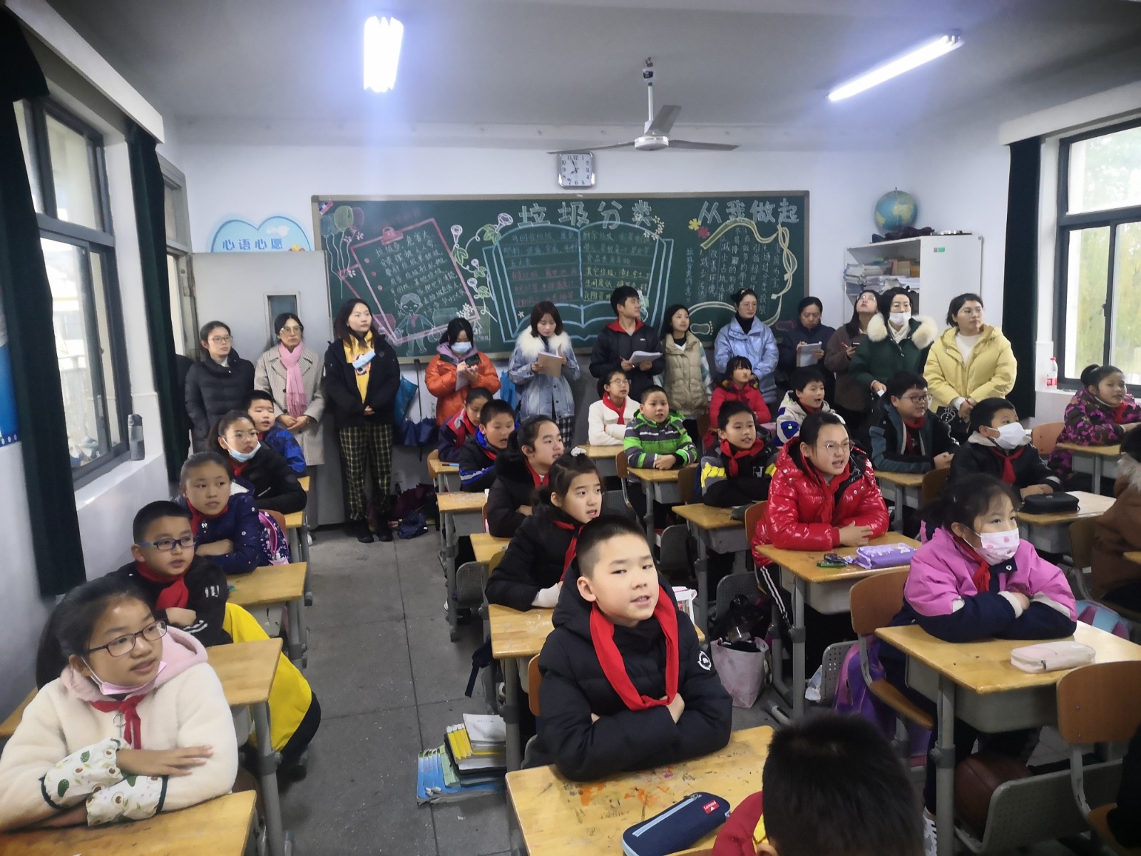【雅韵靖小】微课堂•大教育——靖安小学开展班主任晨会校本主题研讨活动