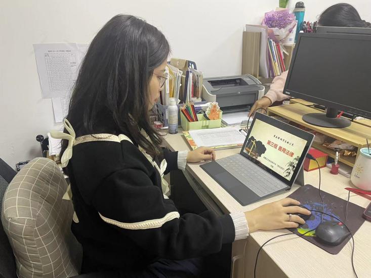 且研且行——记实初德法组栖霞区教研活动_html_m57dd18d0.jpg