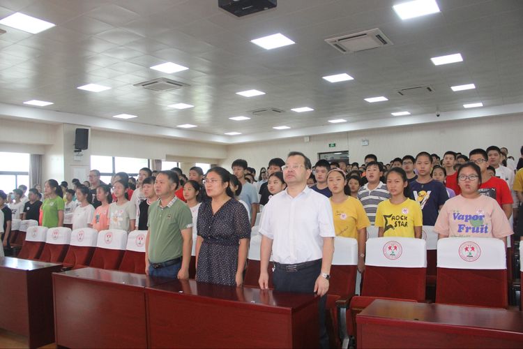 2020.8.31相遇实初  筑梦起航——实初尧化召开七年级入学仪式_html_7030ac1c.jpg