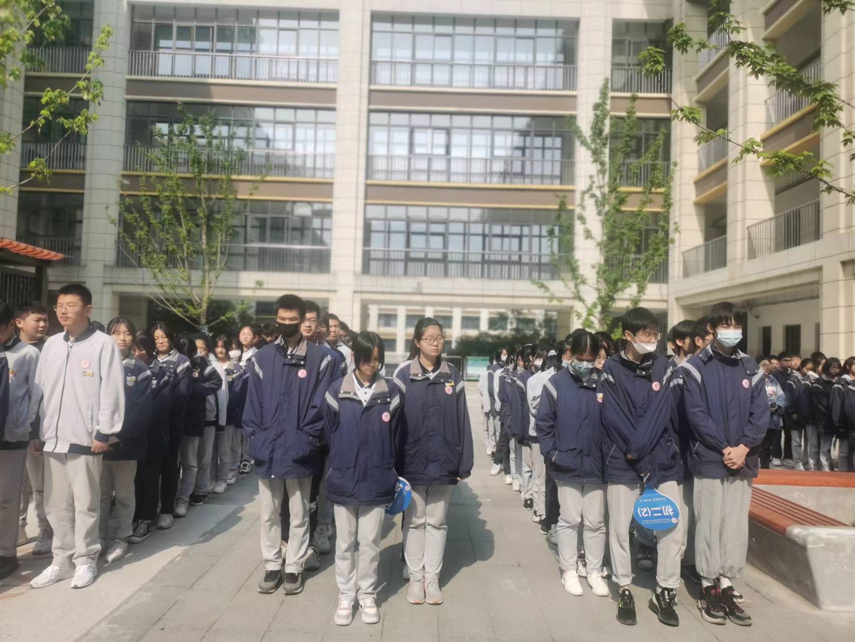 晨勉16_html_m646f5f29.jpg