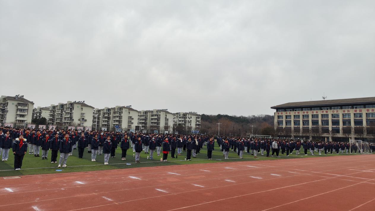 10.20报道 (4)_html_m14e7cbfb.jpg