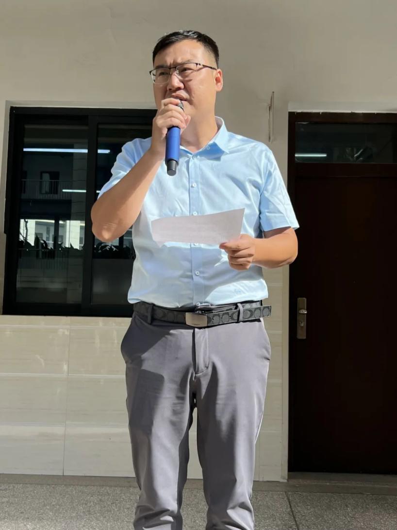 9.26 心中有梦想，万物皆可期——第三十七期   实初尧化晨勉与暮省_html_5ebc73b9.jpg